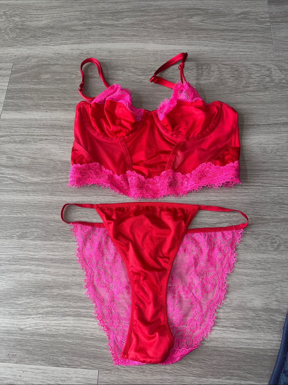 Auden Two-Tone Hot Pink & Fuchsia Lace Bralette Set